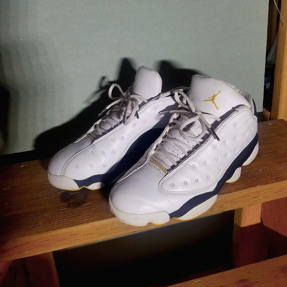 Jordan 13 low sz 10